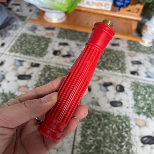 Tay cầm bình xịt điện